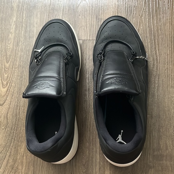 Air Jordan 1 Jester XX Low - Picture 2 of 8